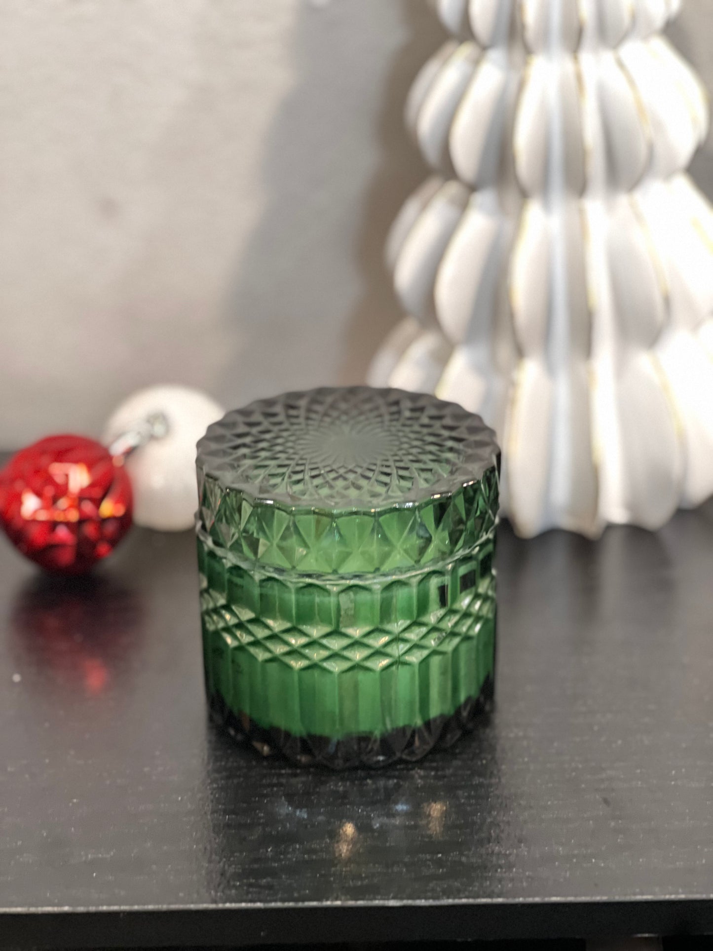 Fraser Fir Green Crystal Vessel | 7oz