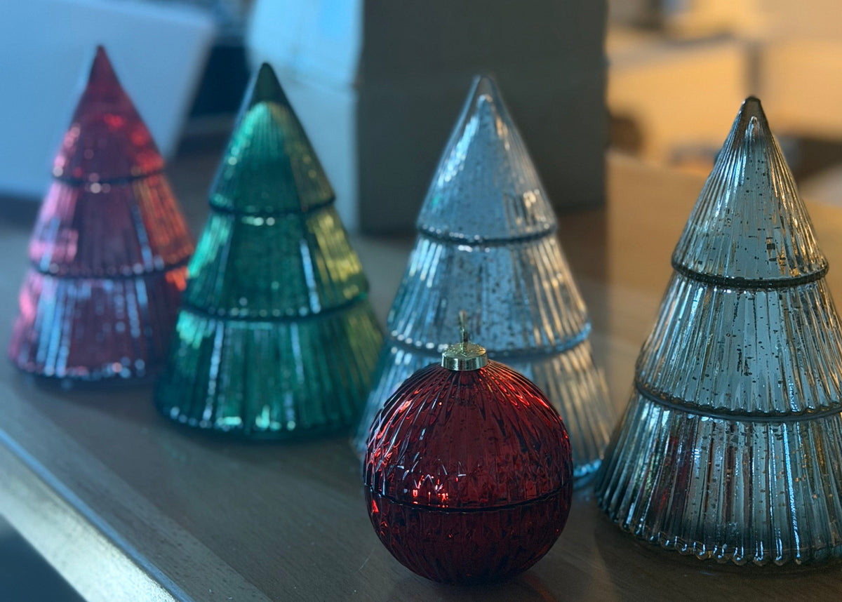 Glass Christmas Tree 10oz Candle - Fraser Fir