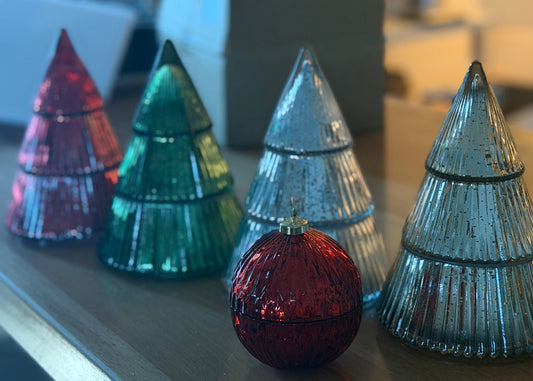 Glass Christmas Tree 10oz Candle - Fraser Fir