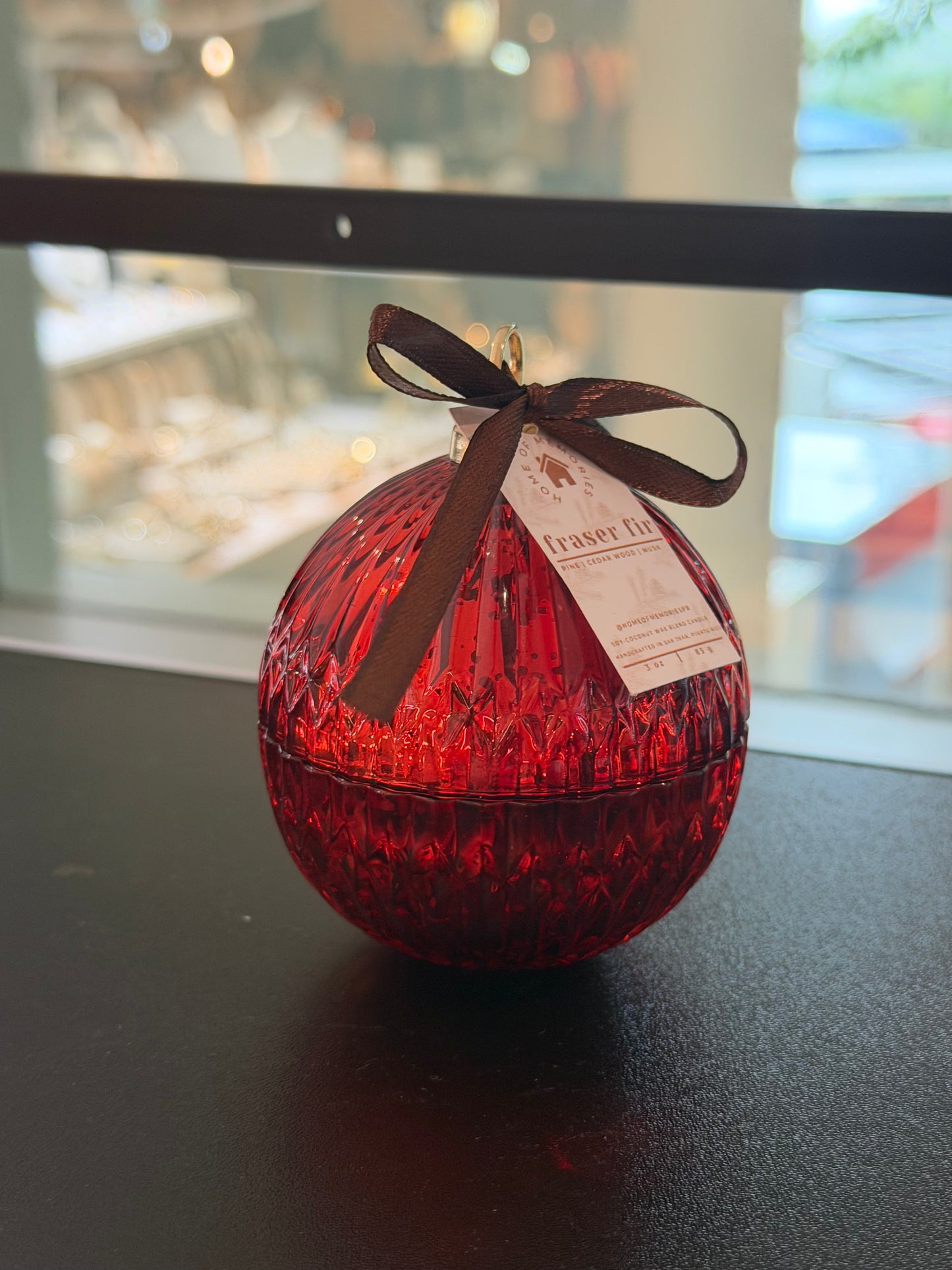 (PRE-ORDER) Red Ornament 3oz Candle